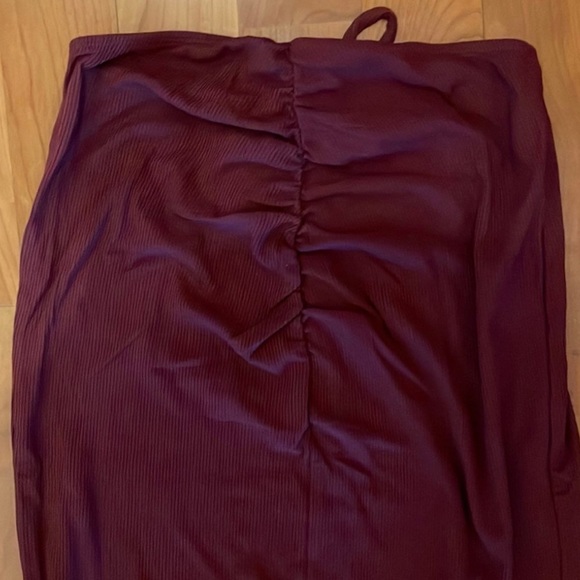 SKIMS Soft Lounge ruched stretch-jersey maxi skirt - Wine XS - Picture 8 of 9